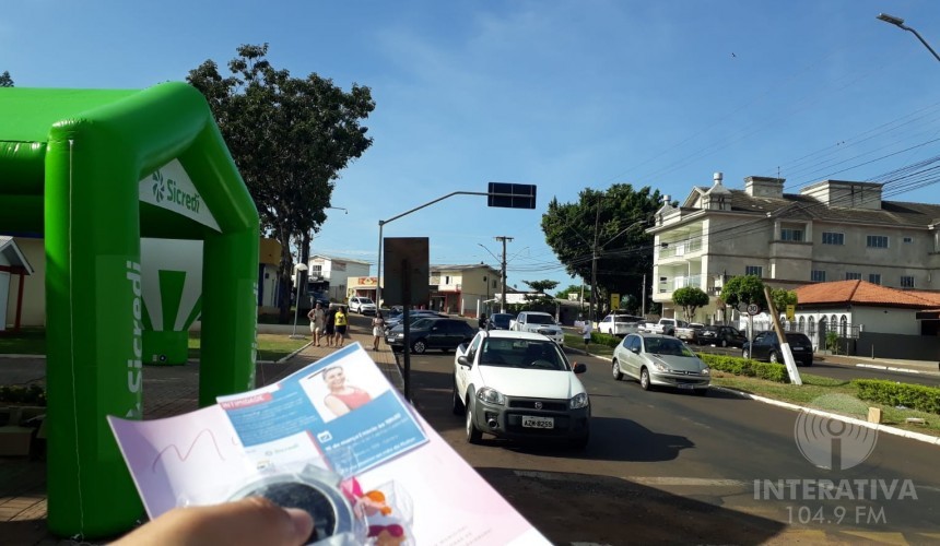 Blitz do Dia da Mulher distribuiu brindes e panfletos informativos em Capitão