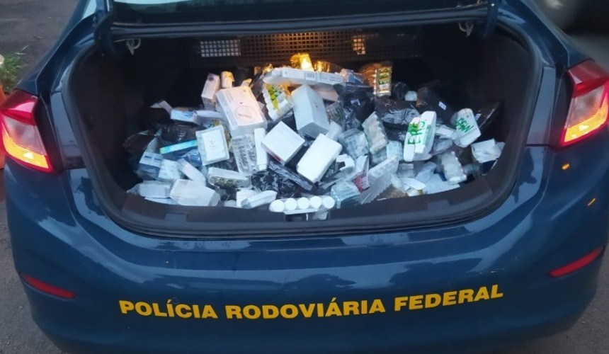 Anabolizantes e medicamentos abortivos são apreendidos em fundo falso de automóvel em Céu Azul