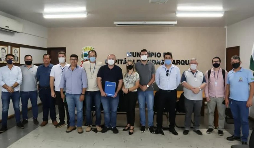 Em reunião, Sanepar confirma inicio das obras da rede de esgoto em Capitão dentro de 60 dias