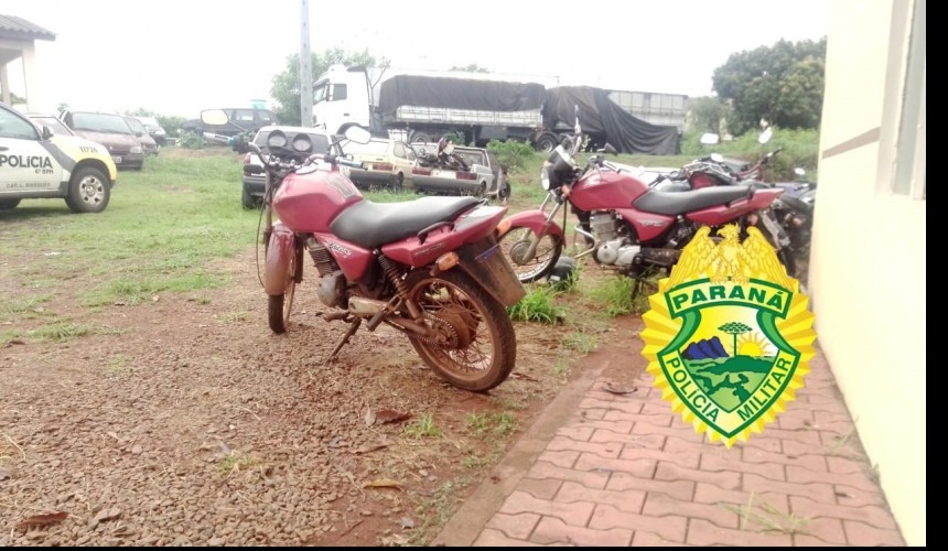 PM apreende motocicleta com irregularidades e condutor sem CNH