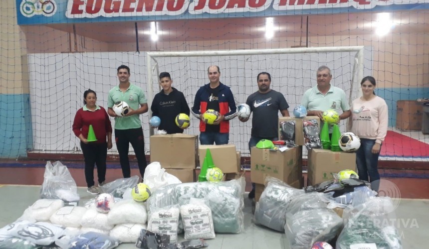 Capitão recebe do Estado R$ 50 mil em materiais esportivos