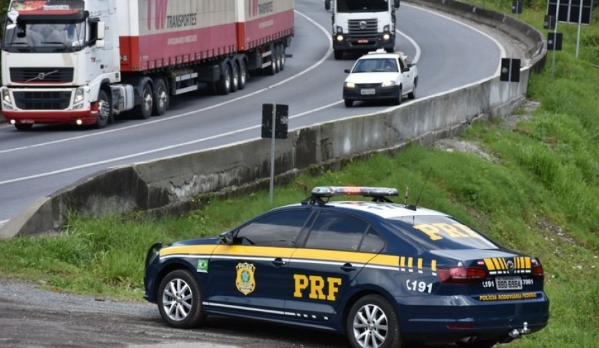 PRF inicia Operação Semana Santa 2022 no Paraná
