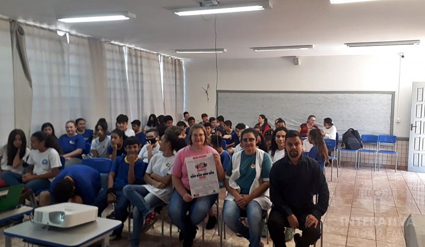 Começou o projeto OAB nas Escolas; O projeto iniciou no CECAC