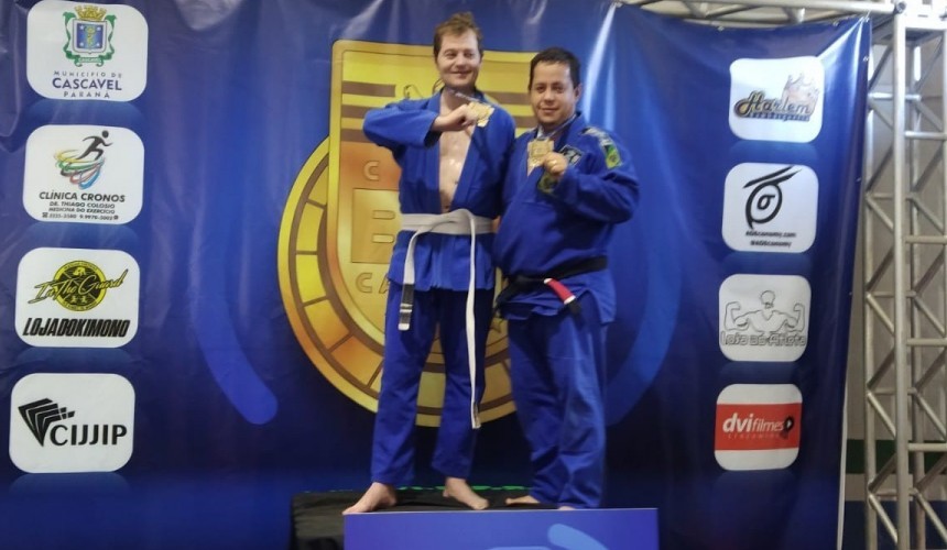 Atletas de Capitão conquistam 25 medalhas em competição de Jiu-Jitsu em Cascavel