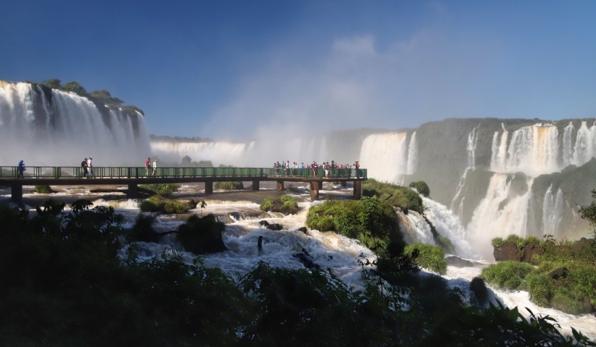 Mais de 85 mil turistas visitaram atrativos do Paraná durante os dois feriados prolongados