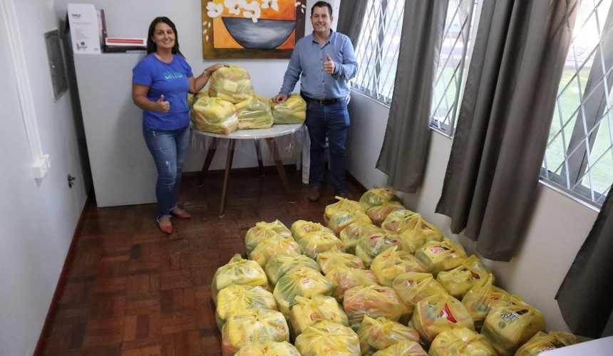 Alimentos arrecadados na pesca no lago foram entregues ao CRAS de Capitão