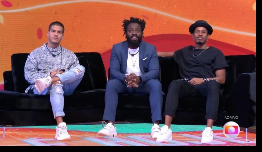 Pelo segundo ano, estofado fabricado em Capitão faz parte do cenário da final do BBB