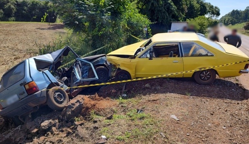 Dois feridos em grave acidente na BR-163 em Capanema