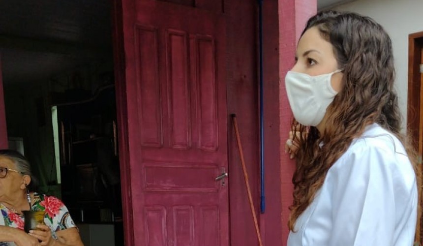 Dia Mundial da Enfermagem: Enfermeira de Capitão fala sobre a profissão