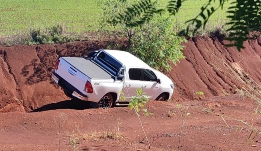Caminhonete tomada de assalto é recuperada pela Polícia Militar em Capitão