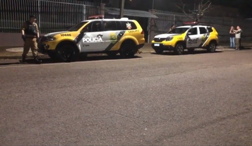 Mulher de 33 anos é agredida e tem o cabelo raspado por companheiro no Centro de Cascavel