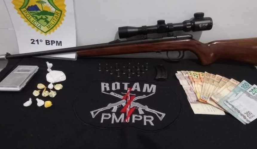 ROTAM prende dois homens e uma mulher com droga, arma e munições em Dois Vizinhos
