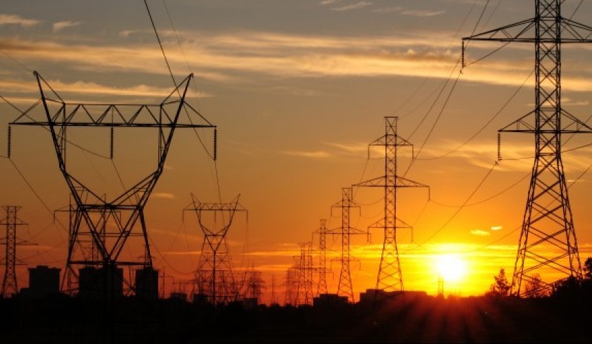 Conta de luz vai ficar 13,4% mais barata com redução do ICMS no Paraná, afirma a Copel