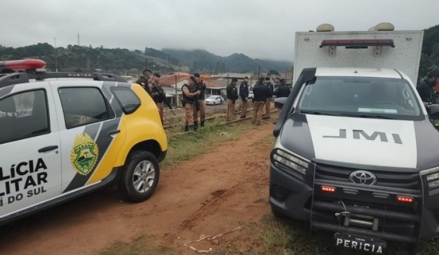 Rapaz mata mãe e outras três pessoas a tiros no Paraná