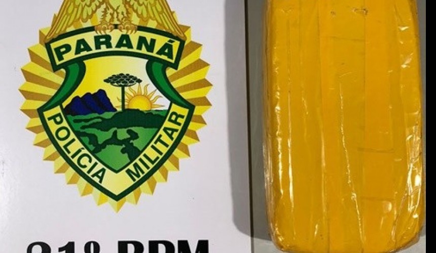 Mulher é presa transportando 1,1 kg de crack em Barracão