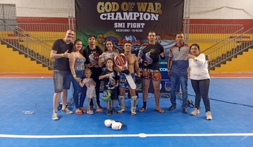 Capitão conquista Cinturão de Kickboxing em evento Internacional