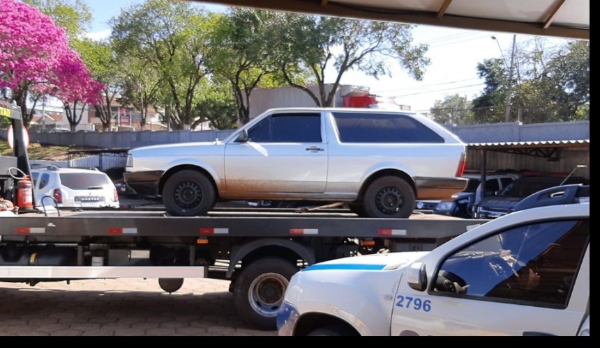 Carro furtado em Capitão Leônidas Marques é recuperado em Cascavel