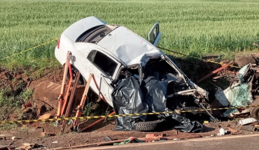 Três morrem e quatro ficam feridos em grave acidente de trânsito entre Realeza e Planalto na PR 281