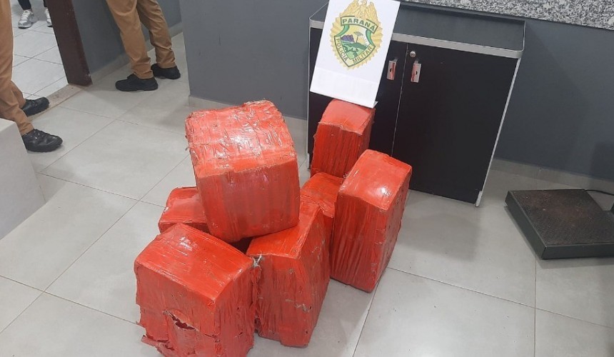 Polícia apreende 200 kg de maconha em área rural de Cascavel