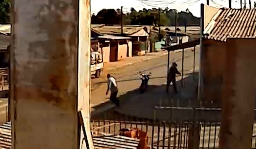 Motociclista mata jovem a tiros em Cascavel