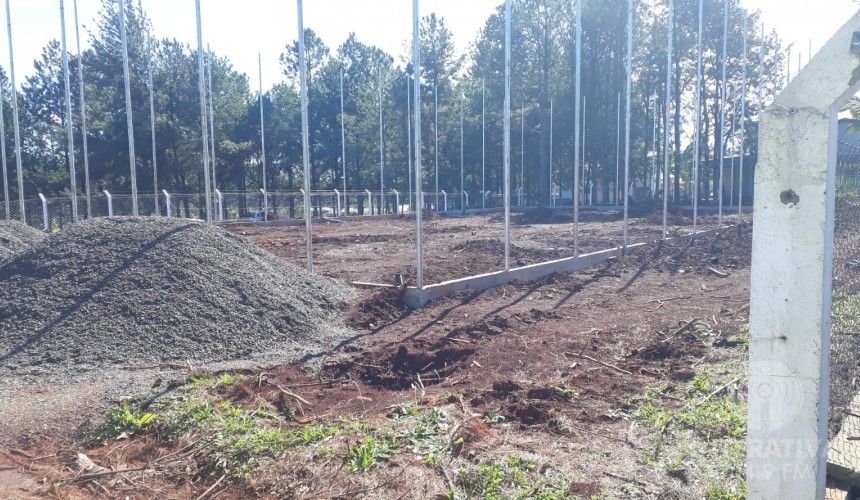 Meu Campinho em Capitão: Obras de campo sintético na Gleba seguem em ritmo acelerado