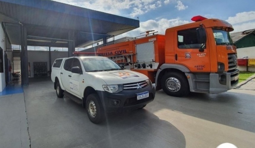 Tenente Coronel Antônio Schinda visita Sede do Corpo de Bombeiros de Capitão e anuncia melhorias