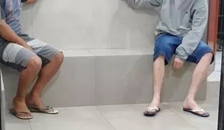 Suspeitos de envolvimento no furto de caminhonetes são presos pela PM em Cascavel