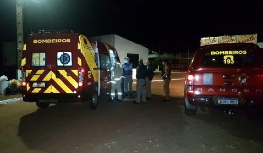 Homem é esfaqueado por colega de trabalho no Parque de Exposições de Cascavel