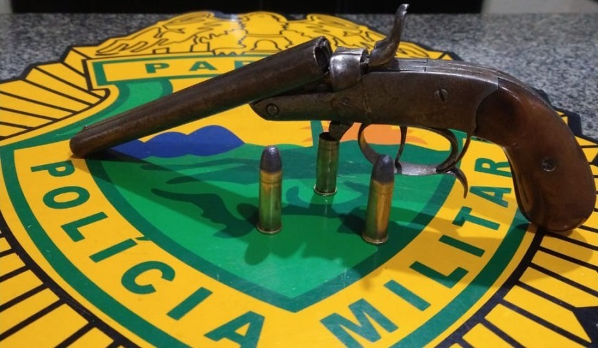 Homem é preso pela PM após briga em bar e disparo de arma de fogo em Capitão