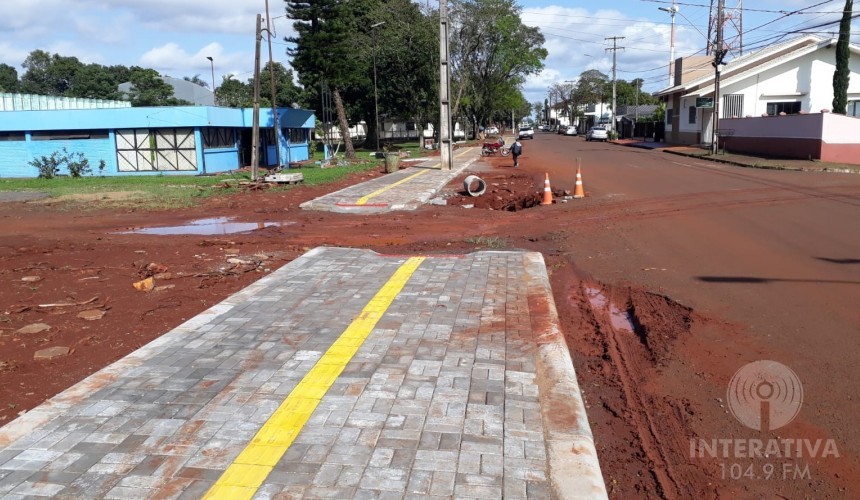 Capitão recebe investimentos em calçadas com acessibilidade