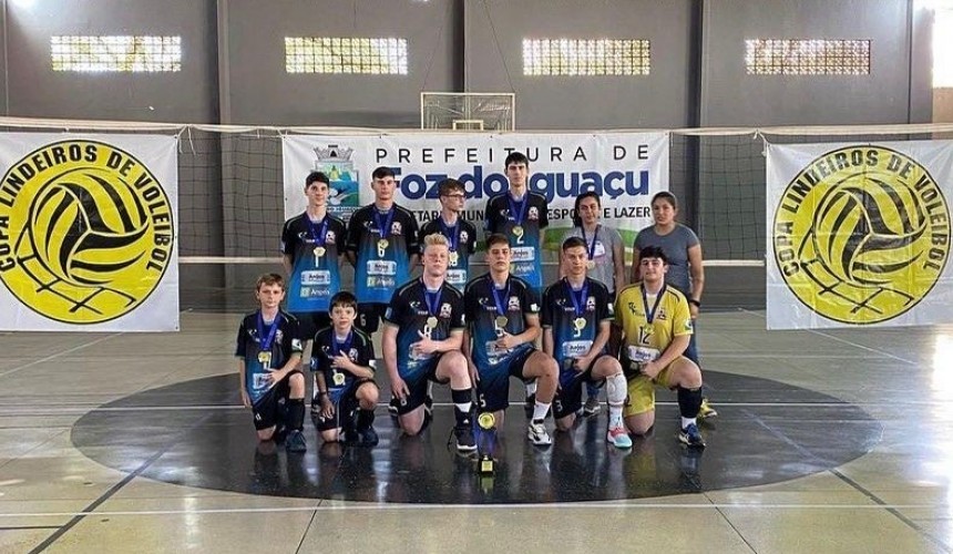 Equipe de voleibol masculino de Capitão é campeão geral da Copa Lindeiros