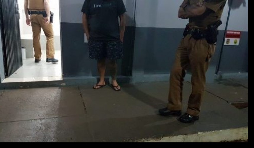 Homem dá ‘cavalo de pau’ com caminhonete, recusa bafômetro e é detido pela PM em Capitão