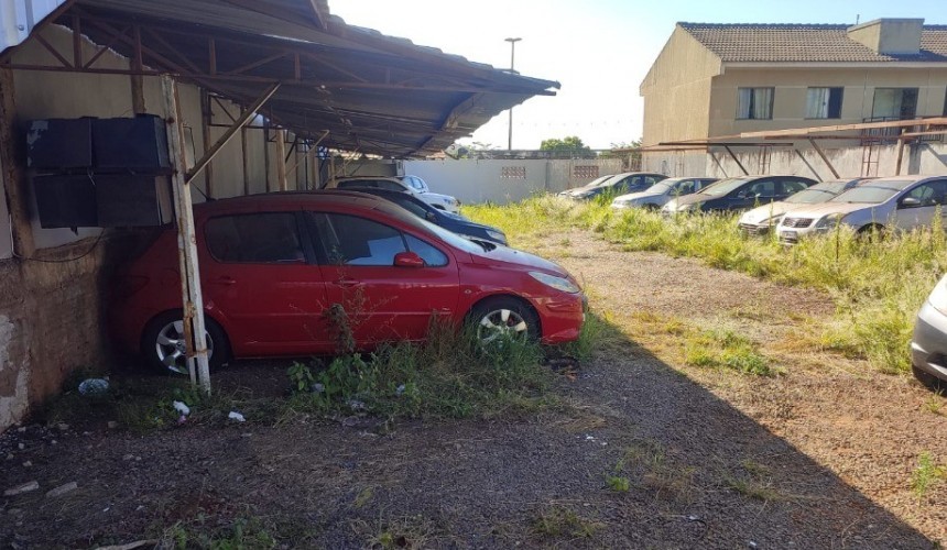 Dezesseis veículos apreendidos são furtados de estacionamento em Cascavel