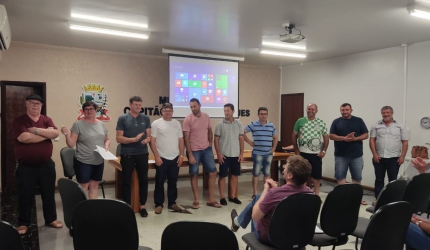 Fundada a Associação Central de Agricultores em Capitão