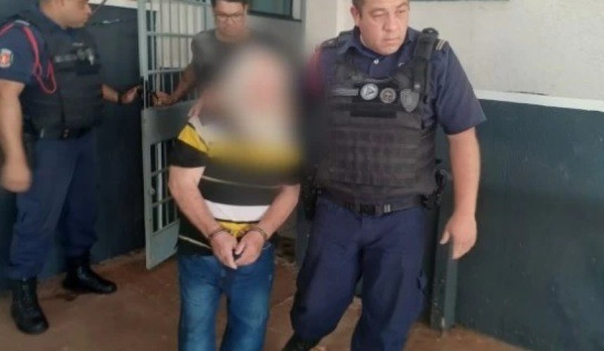 'Papai Noel' é preso suspeito de abusar sexualmente da neta em Maringá