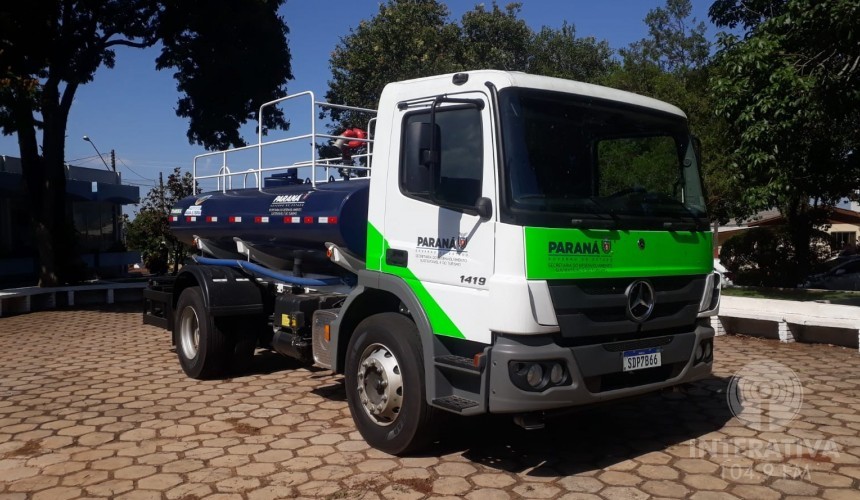 Capitão recebe novo caminhão-pipa do Governo do Estado