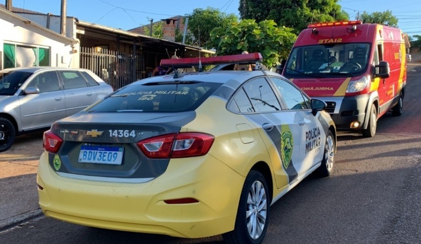 Homem é esfaqueado após desentendimento em bar em Cascavel