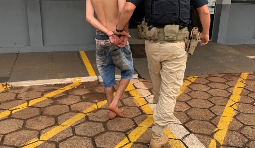 Rapaz é preso por embriaguez ao volante em Capitão