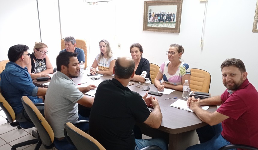 Câmara de Capitão Compõe novas comissões permanentes