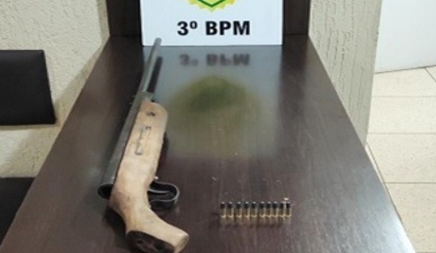 Homem é preso com arma de fogo após atirar contra cachorro em Pato Branco