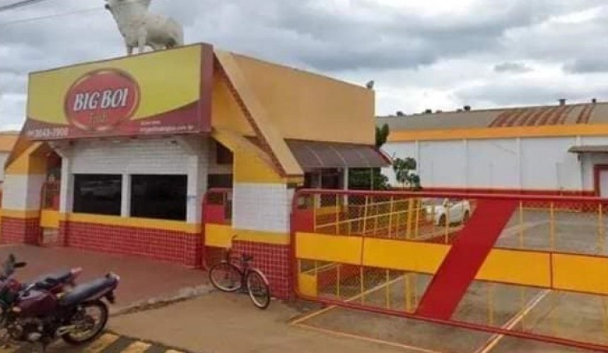 Frigorífico anuncia fechamento em Paiçandu e demite 800 funcionários de uma só vez