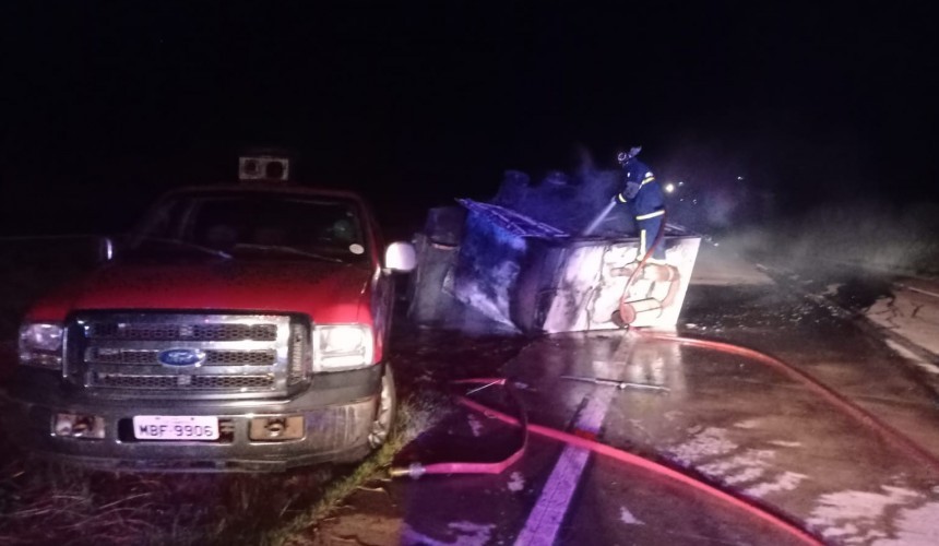 Incêndio veicular é registrado na BR-163 em Capitão