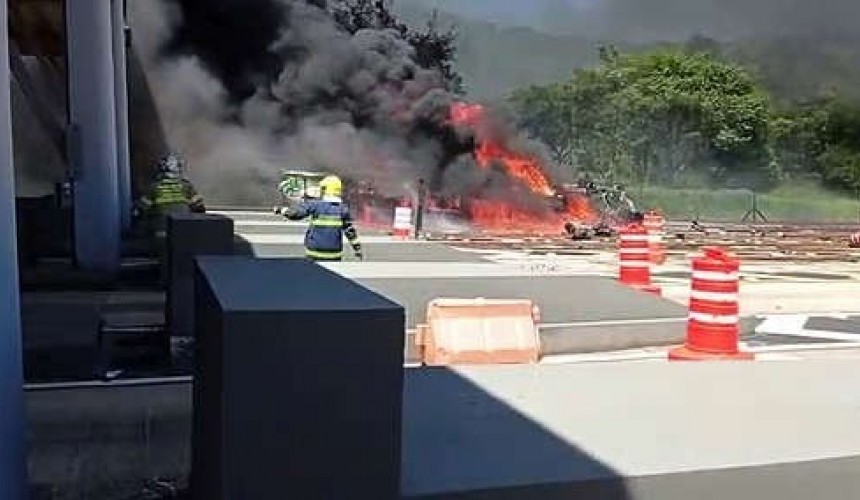 Caminhão com inflamável entra em chamas e condutor morre após gravíssimo acidente na BR-277 próximo a Laranjeiras do Sul