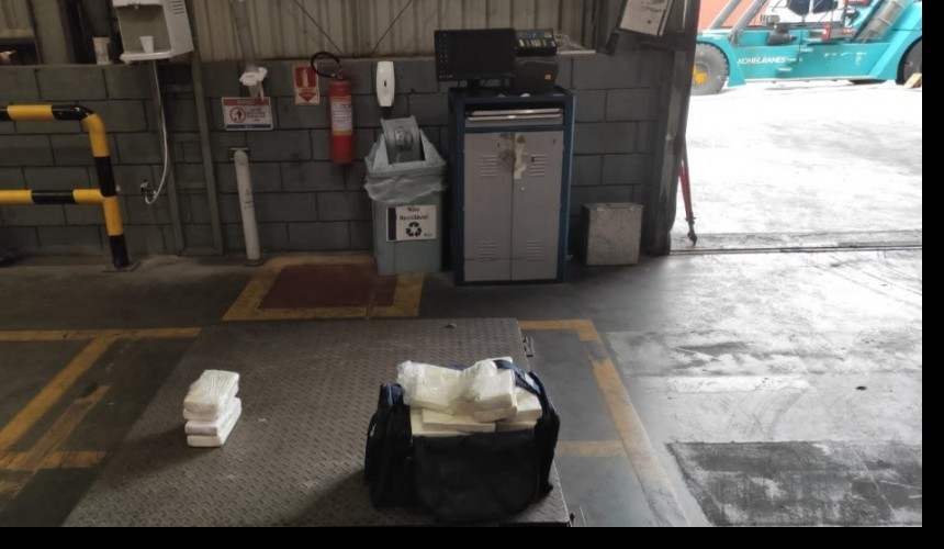 Mais de 30 kg de cocaína são apreendidos no Porto de Paranaguá
