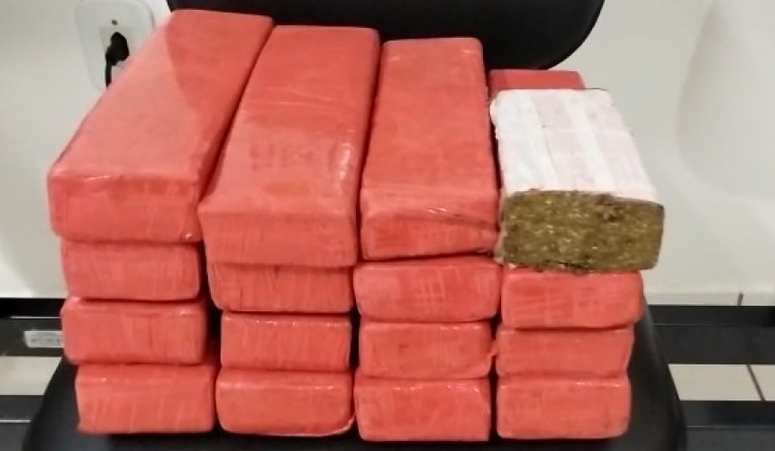 Homem é preso com maconha em ônibus em Realeza