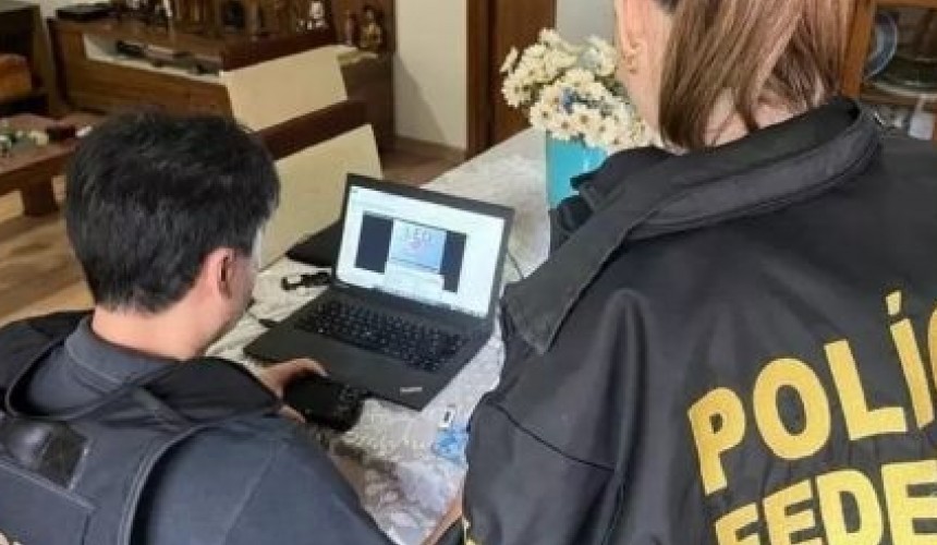 Idoso é preso em flagrante por armazenamento de pornografia infantil em Arapongas