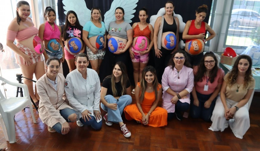 Mamães do grupo do Primeira Infância ‘Gestar’ de Capitão receberam a arte da pintura no ventre