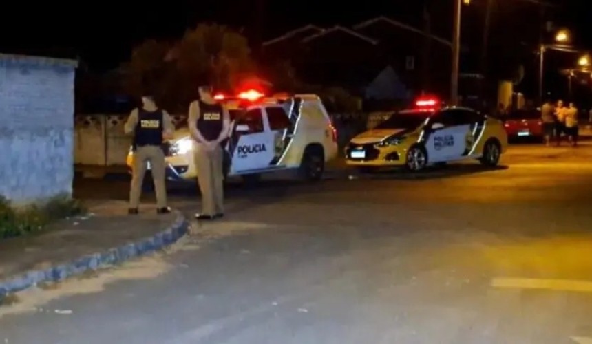 Adolescente é morto com mais de 15 tiros após sair de escola no Paraná
