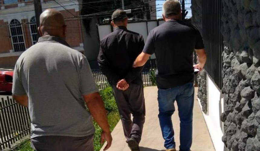 Acusado de abusar sexualmente da enteada de 15 anos é preso em Ponta Grossa