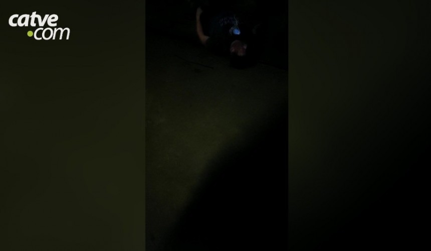 Motorista de aplicativo é encontrado após ser sequestrado e deixado em estrada rural